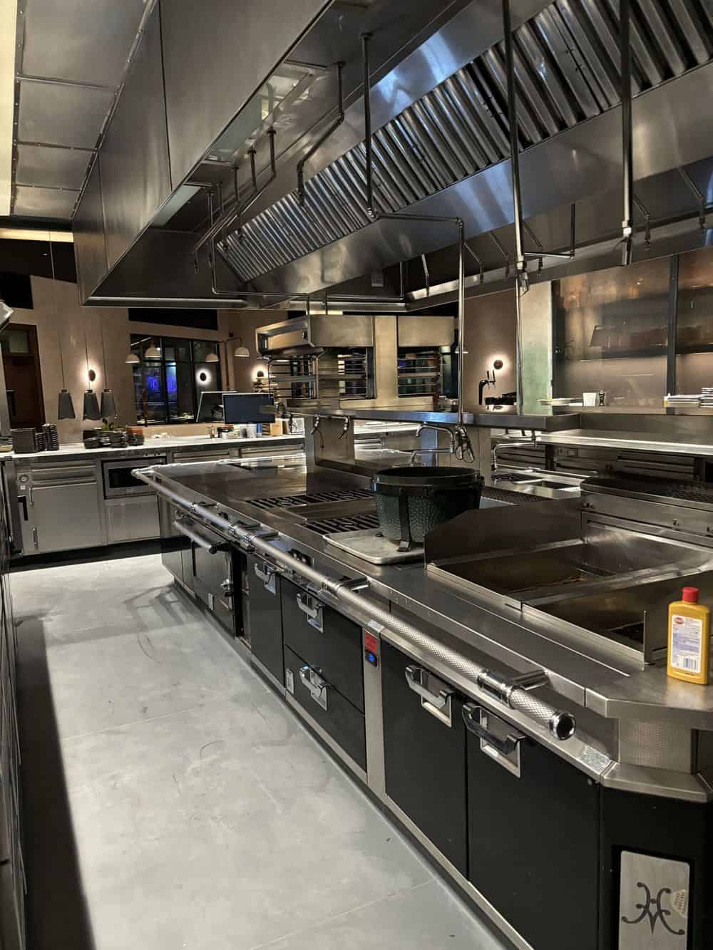 Kitchen Deep Cleaning image
