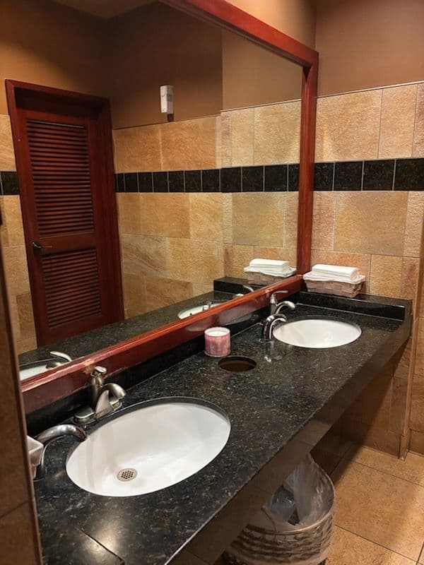 Gallery photos for Restaurant Deep Cleaning: Image #2