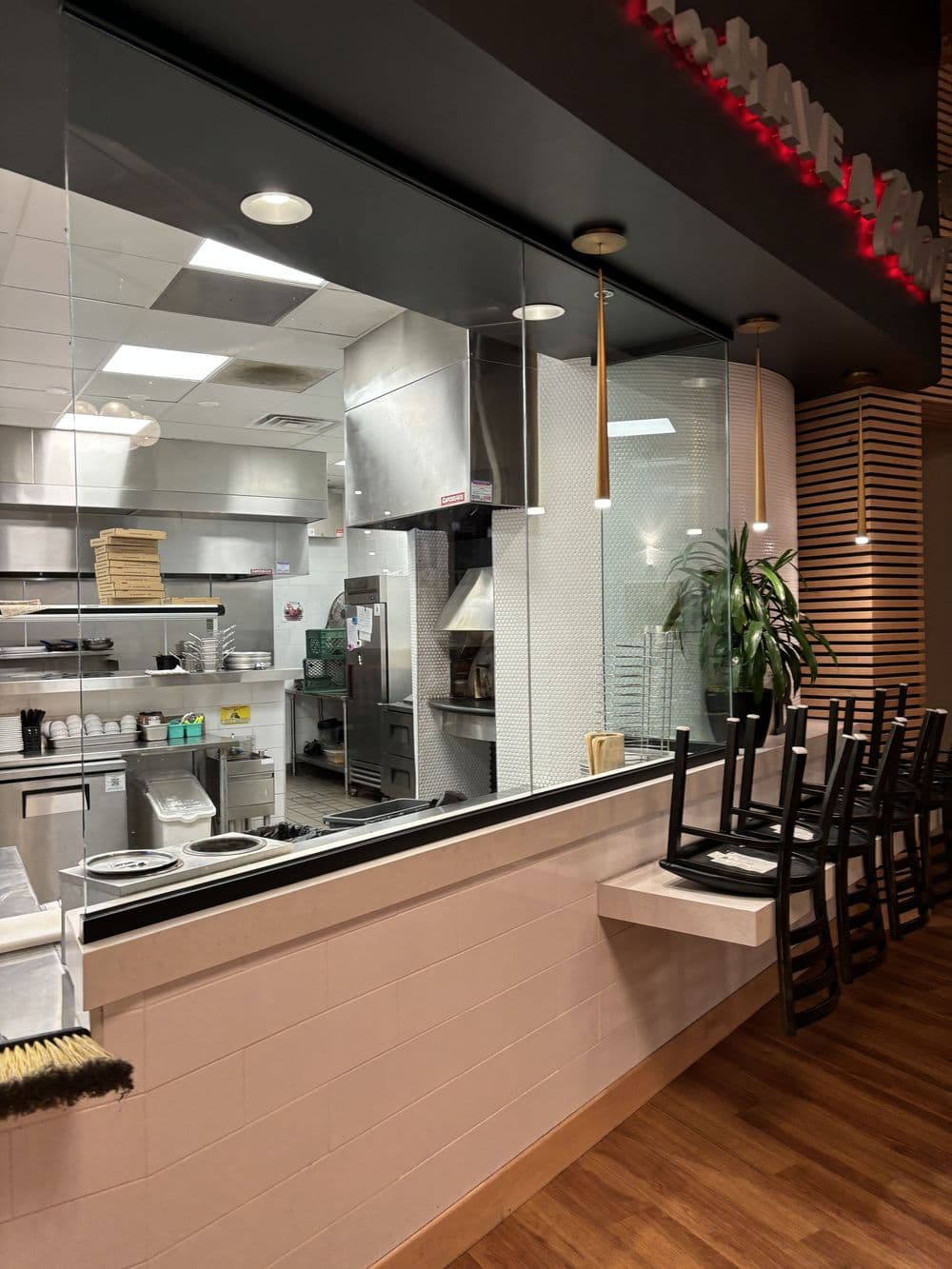 Comprehensive Restaurant Deep Clean image
